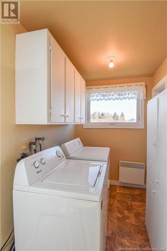 1039 Rue Sainte-Marie Street, Saint-Marie-Saint-Raphaël, NB - Indoor Photo Showing Laundry Room