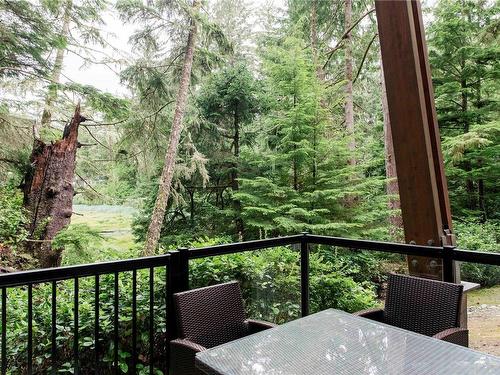 12-203 Boardwalk Blvd, Ucluelet, BC - Outdoor