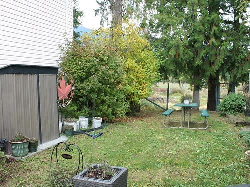 230A Grants Lake Rd, Lake Cowichan, BC - Outdoor