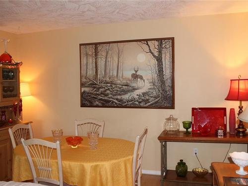 230A Grants Lake Rd, Lake Cowichan, BC - Indoor Photo Showing Dining Room