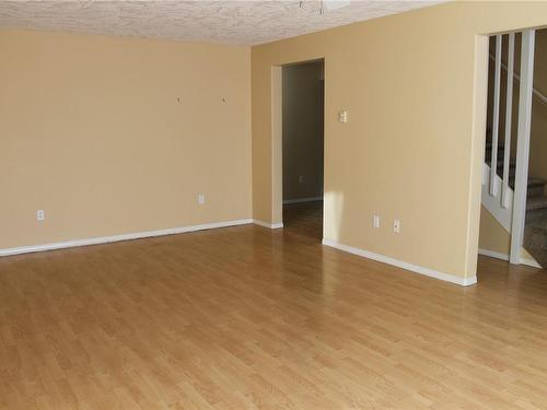 230A Grants Lake Rd, Lake Cowichan, BC - Indoor Photo Showing Kitchen With Double Sink