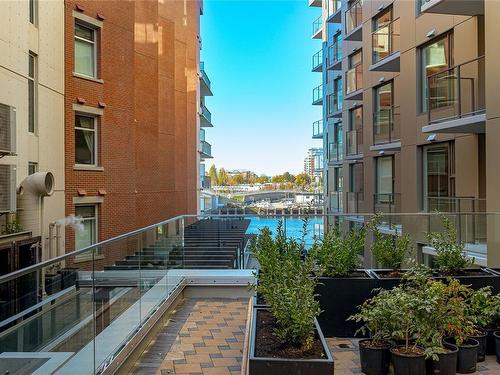 816-1628 Store St, Victoria, BC - Outdoor With Balcony