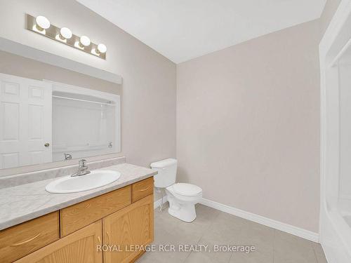 5-19 Reddington Dr, Caledon, ON - Indoor Photo Showing Bathroom