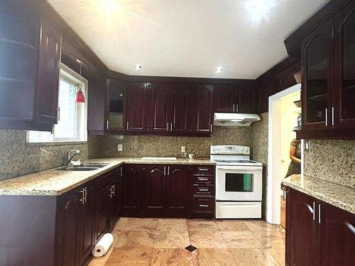 5 Goldpine Cres, Toronto, ON - Indoor Photo Showing Kitchen With Double Sink