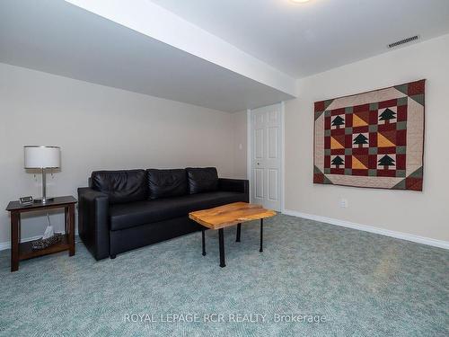 78 Lake St, Georgian Bluffs, ON - Indoor Photo Showing Living Room