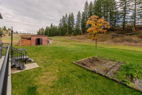 738 Bolton Road, Tappen, BC - Outdoor