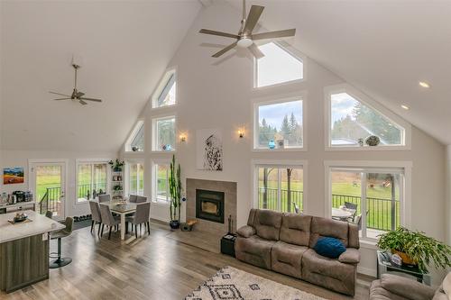 738 Bolton Road, Tappen, BC - Indoor Photo Showing Living Room With Fireplace