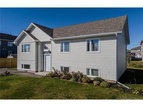 27 Luxor Dr, Riverview, NB 