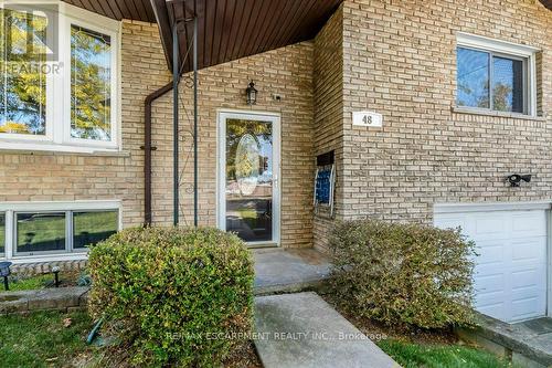 48 Tunbridge Crescent, Hamilton, ON - Outdoor