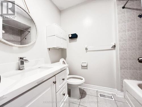 62 Zio Carlo Drive, Markham, ON - Indoor Photo Showing Bathroom