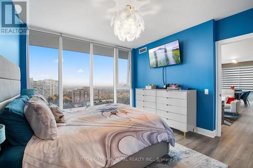 1207 - 20 Gatineau Drive, Vaughan, ON - Indoor Photo Showing Bedroom