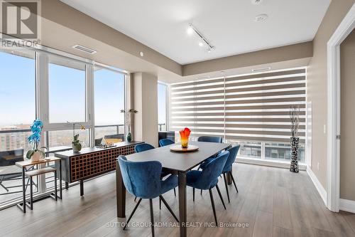 1207 - 20 Gatineau Drive, Vaughan, ON - Indoor Photo Showing Dining Room