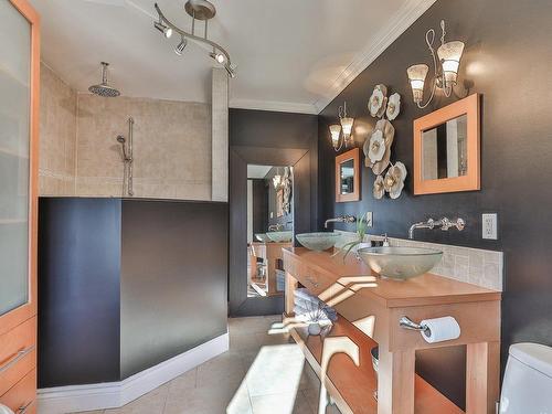 Ensuite bathroom - 3635 Rue Marguerite, Terrebonne (Terrebonne), QC - Indoor Photo Showing Dining Room