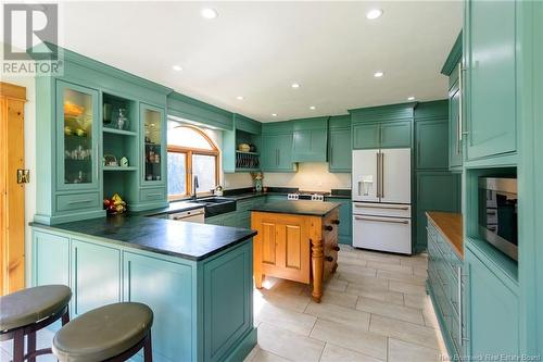 277 Darlings Island Road, Darlings Island, NB - Indoor Photo Showing Kitchen