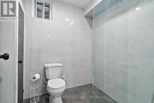 89 Liberty Street S, Clarington (Bowmanville), ON - Indoor Photo Showing Bathroom