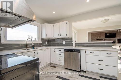 122 Fenelon Drive, Kawartha Lakes (Cameron), ON - Indoor Photo Showing Kitchen