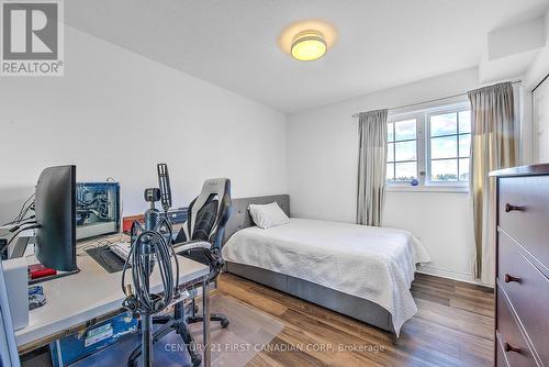 1852 Foxwood Avenue, London, ON - Indoor Photo Showing Bedroom