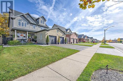 1852 Foxwood Avenue, London, ON - Outdoor With Facade