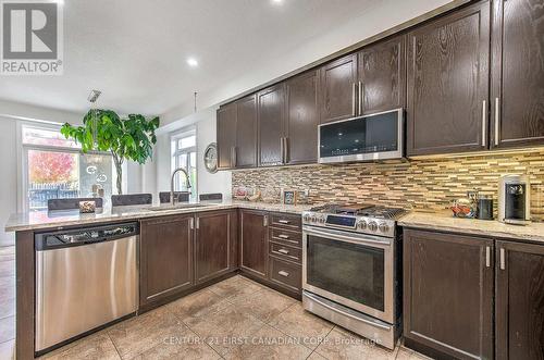 1852 Foxwood Avenue, London, ON - Indoor Photo Showing Kitchen With Stainless Steel Kitchen With Upgraded Kitchen