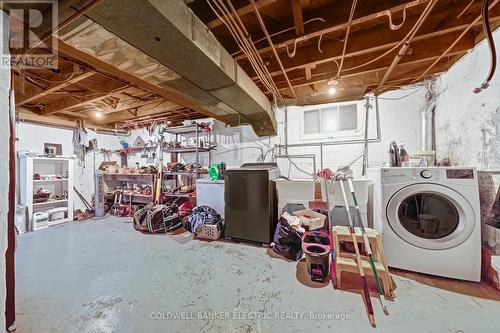 215 Wexford Avenue S, Hamilton (Delta), ON - Indoor Photo Showing Laundry Room