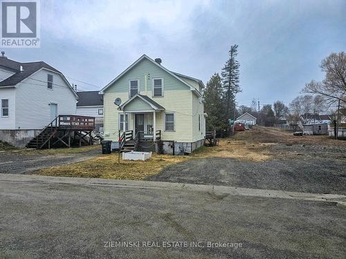 4 Folger Street, Kirkland Lake, ON - Outdoor