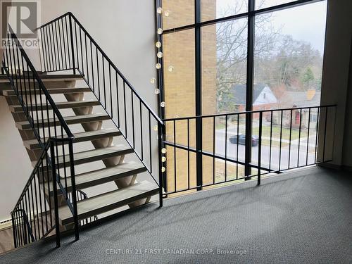 104 Devonshire Avenue, London, ON - Indoor Photo Showing Other Room