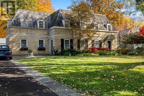 19 Hedgewood Road, Toronto, ON - Outdoor