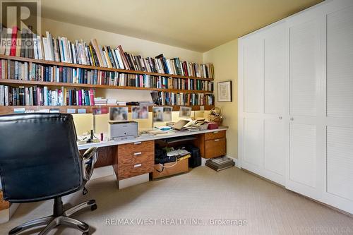 19 Hedgewood Road, Toronto, ON - Indoor Photo Showing Office