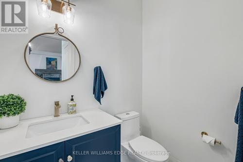 8 Confederation Street, Halton Hills, ON - Indoor Photo Showing Bathroom