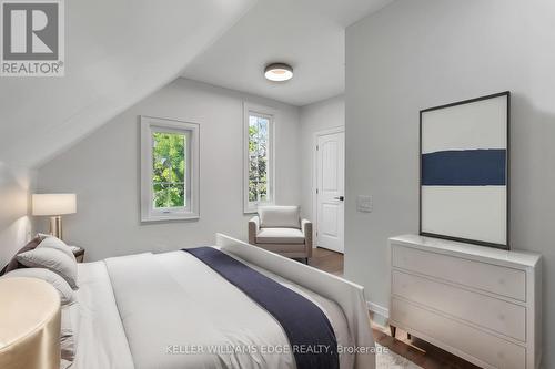 8 Confederation Street, Halton Hills, ON - Indoor Photo Showing Bedroom