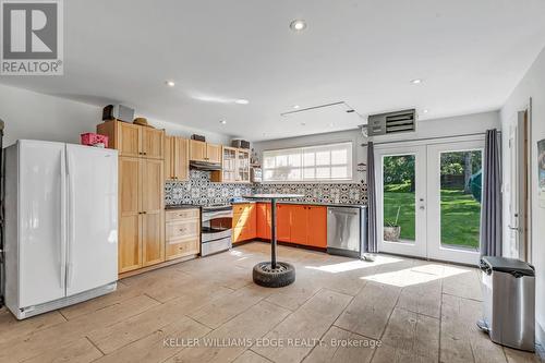 8 Confederation Street, Halton Hills, ON - Indoor Photo Showing Kitchen