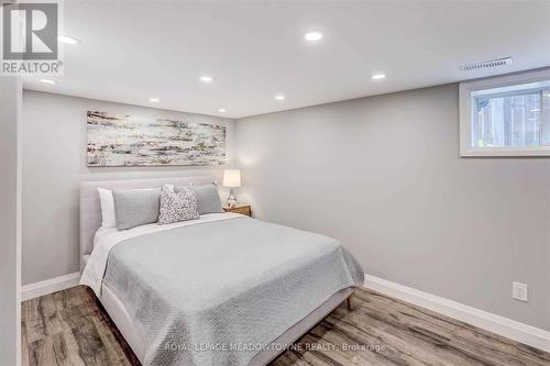 178 Mountainview Road N, Halton Hills, ON - Indoor Photo Showing Bedroom