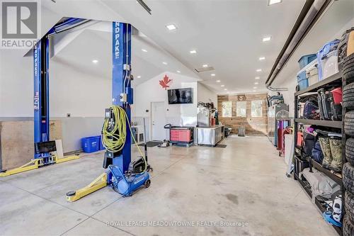 178 Mountainview Road N, Halton Hills, ON - Indoor Photo Showing Garage