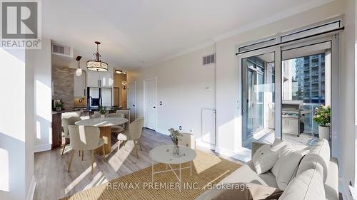 307 - 2087 Lake Shore Boulevard W, Toronto, ON - Indoor Photo Showing Dining Room