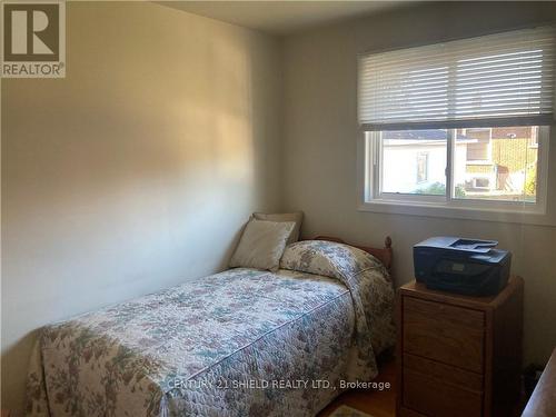 821 Haldimand Crescent, Cornwall, ON - Indoor Photo Showing Bathroom