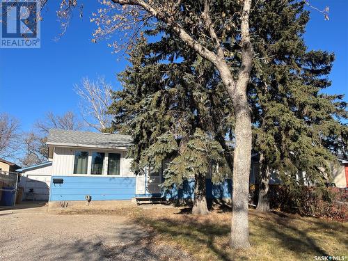 68 Borlase Crescent, Regina, SK - Outdoor