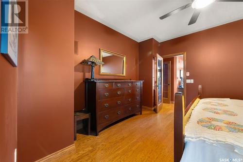 612 Green Avenue, Regina Beach, SK - Indoor Photo Showing Bedroom