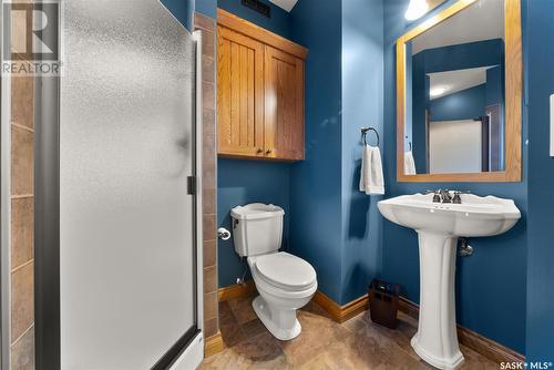 612 Green Avenue, Regina Beach, SK - Indoor Photo Showing Bathroom