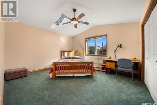 612 Green Avenue, Regina Beach, SK - Indoor Photo Showing Bedroom