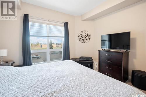 204 102 Armistice Way, Saskatoon, SK - Indoor Photo Showing Bedroom