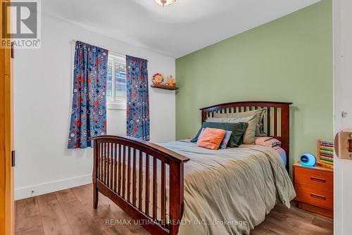 3321 Monica Drive, Mississauga, ON - Indoor Photo Showing Bedroom