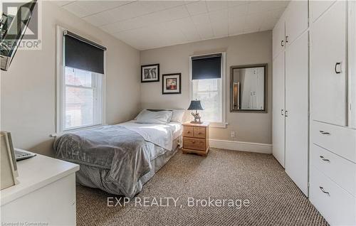 52 Adam Street, Cambridge, ON - Indoor Photo Showing Bedroom