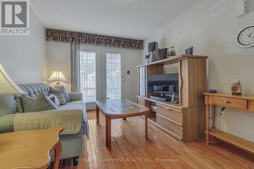 165 Gagliano Drive, Hamilton, ON - Indoor Photo Showing Living Room With Fireplace