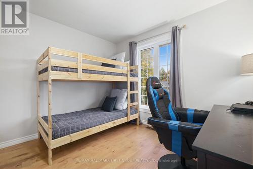 101 Bagot Street, Cobourg, ON - Indoor Photo Showing Bedroom