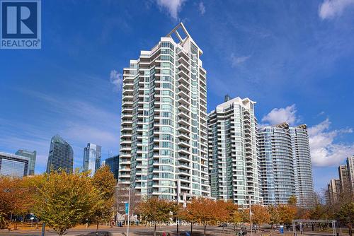 2612 - 230 Queens Quay W, Toronto, ON - Outdoor With Facade