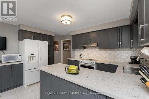 52 Buffridge Trail, Brampton, ON - Indoor Photo Showing Kitchen With Upgraded Kitchen