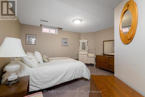 52 Buffridge Trail, Brampton, ON - Indoor Photo Showing Bedroom