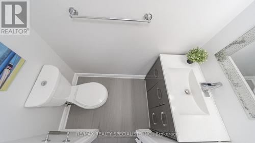 1011 - 18 Knightsbridge Road, Brampton, ON - Indoor Photo Showing Bathroom