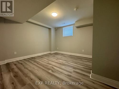 21 Ash Hill Avenue, Caledon, ON - Indoor Photo Showing Other Room