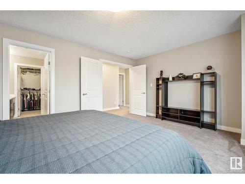 #52 50 Mclaughlin Dr, Spruce Grove, AB - Indoor Photo Showing Bedroom